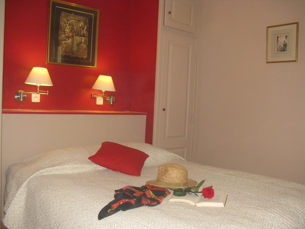 Hotellerie De L'Esplanade Rians  المظهر الخارجي الصورة